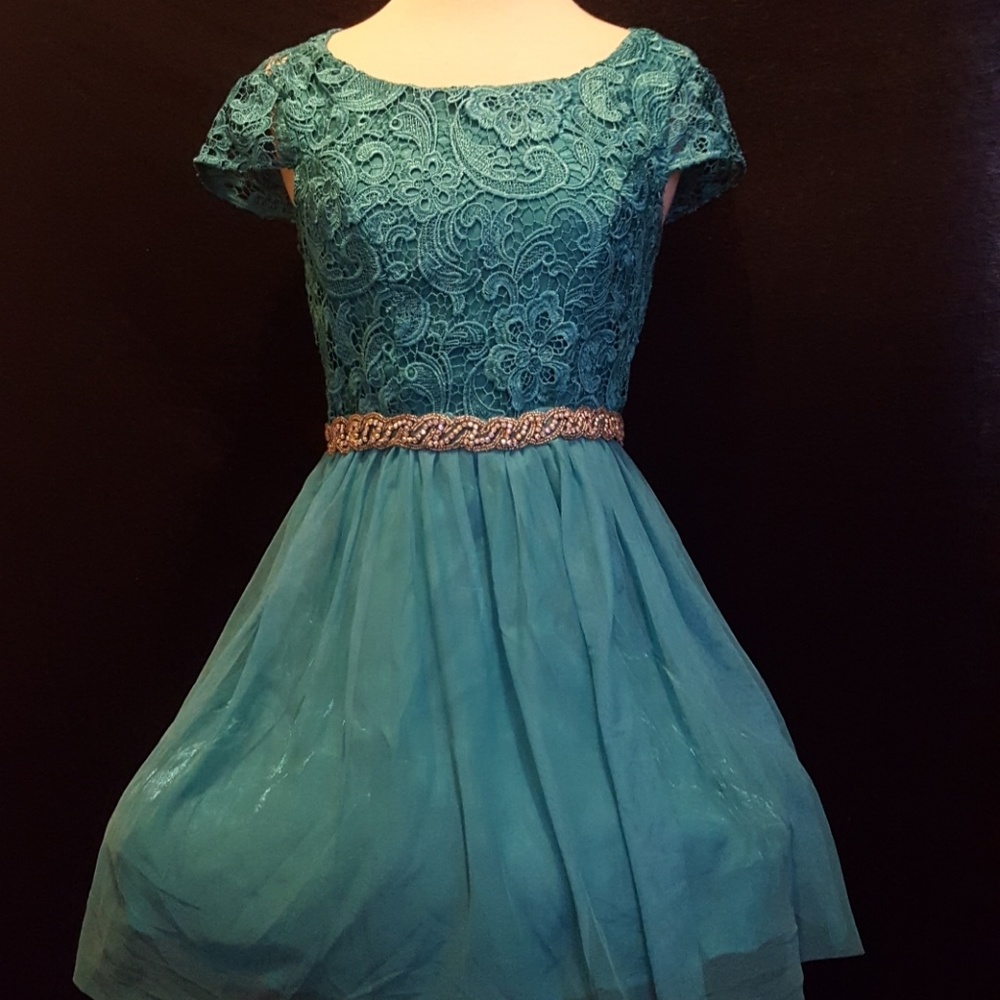 Beautiful teal occasion dress